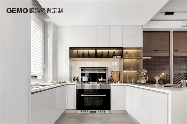 輕奢定制家具和成品家具，哪個更適合你？